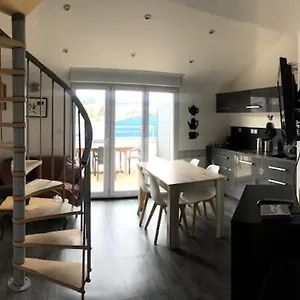 superbe-appartement-avec-terrasse.hotels-rhonealpes.com/