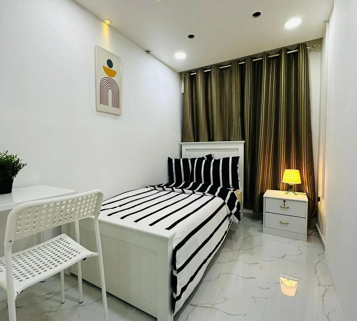 Dsv Property Abou Dabi 0*,